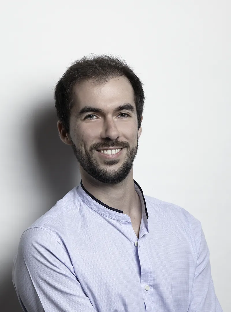 Portrait of Maxime, Head of Technology & AI at Regen Search, expert in IT strategy.